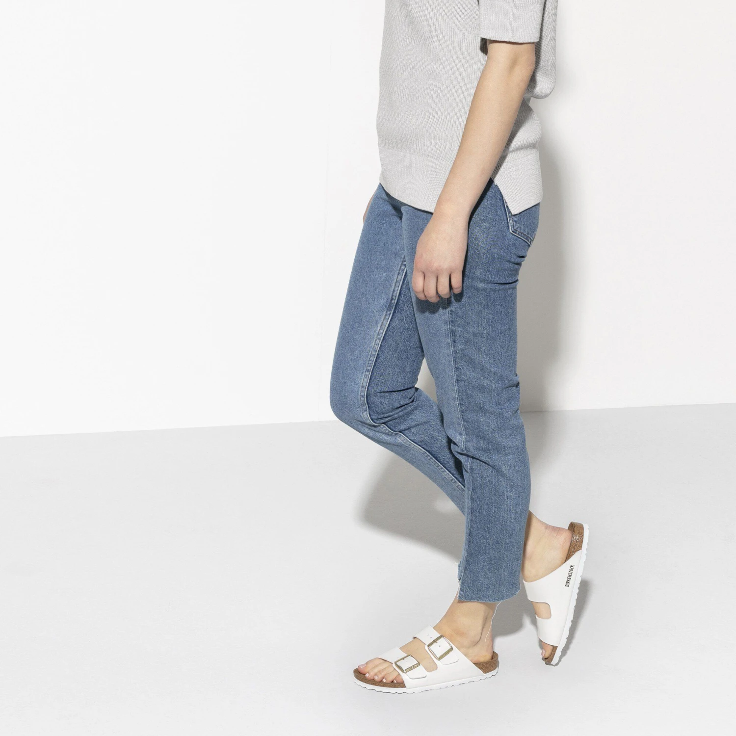 Birkenstock Arizona Birko-Flor Patent Patent White 6 Birkenstock Arizona Birko-Flor Patent Patent White - Image 6