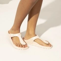 Birkenstock Gizeh Essentials EVA Light Rose 13 Birkenstock Gizeh Essentials EVA Light Rose -Birkenstock Shop 1014569 f closeup f