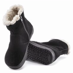 Birkenstock Lille Kids Suede Leather Black -Birkenstock Shop 1017843 sole