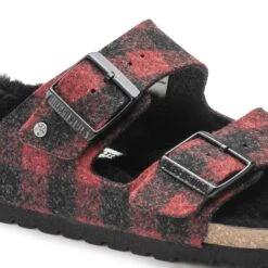Birkenstock Arizona Shearling Wool Plaid Red 11 Birkenstock Arizona Shearling Wool Plaid Red -Birkenstock Shop 1018112 detail 1