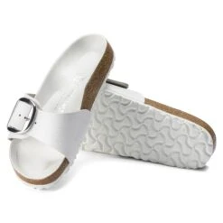 Birkenstock Madrid Big Buckle Leather White -Birkenstock Shop 1018866 sole
