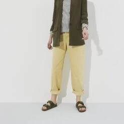 Birkenstock Arizona Soft Footbed Birko-Flor Desert Soil Camo Green 12 Birkenstock Arizona Soft Footbed Birko-Flor Desert Soil Camo Green -Birkenstock Shop 1019597 f look f