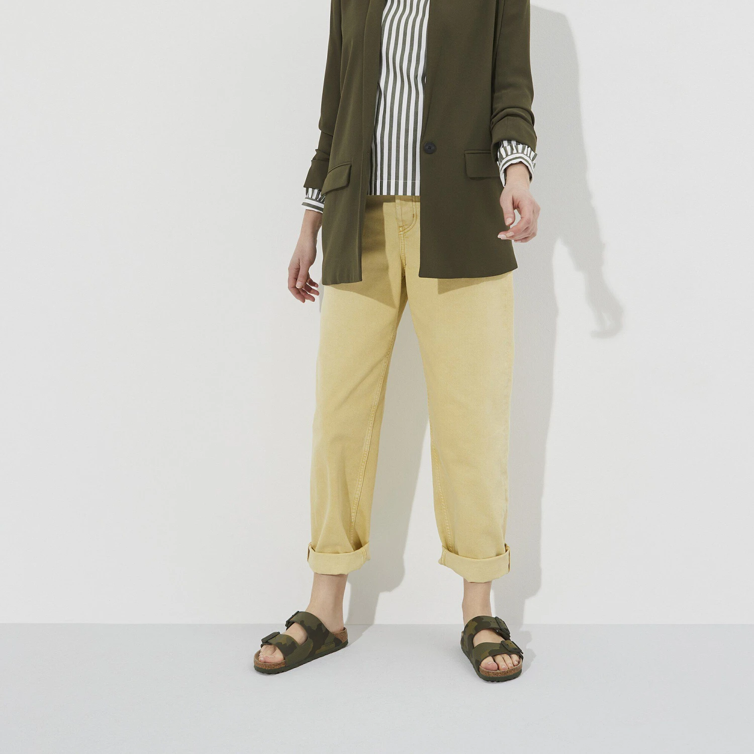 Birkenstock Arizona Soft Footbed Birko-Flor Desert Soil Camo Green 4 Birkenstock Arizona Soft Footbed Birko-Flor Desert Soil Camo Green - Image 4