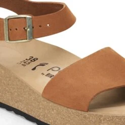 Glenda Nubuck Leather Pecan 11 Glenda Nubuck Leather Pecan -Birkenstock Shop 1020042 detail 1