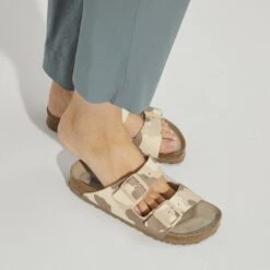 Birkenstock Arizona Soft Footbed Birko-Flor Desert Soil Gray/Taupe -Birkenstock Shop 1022829 detail 8