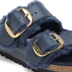 Birkenstock Arizona Big Buckle Shearling Oiled Leather Midnight Blue -Birkenstock Shop 1023214 detail 1