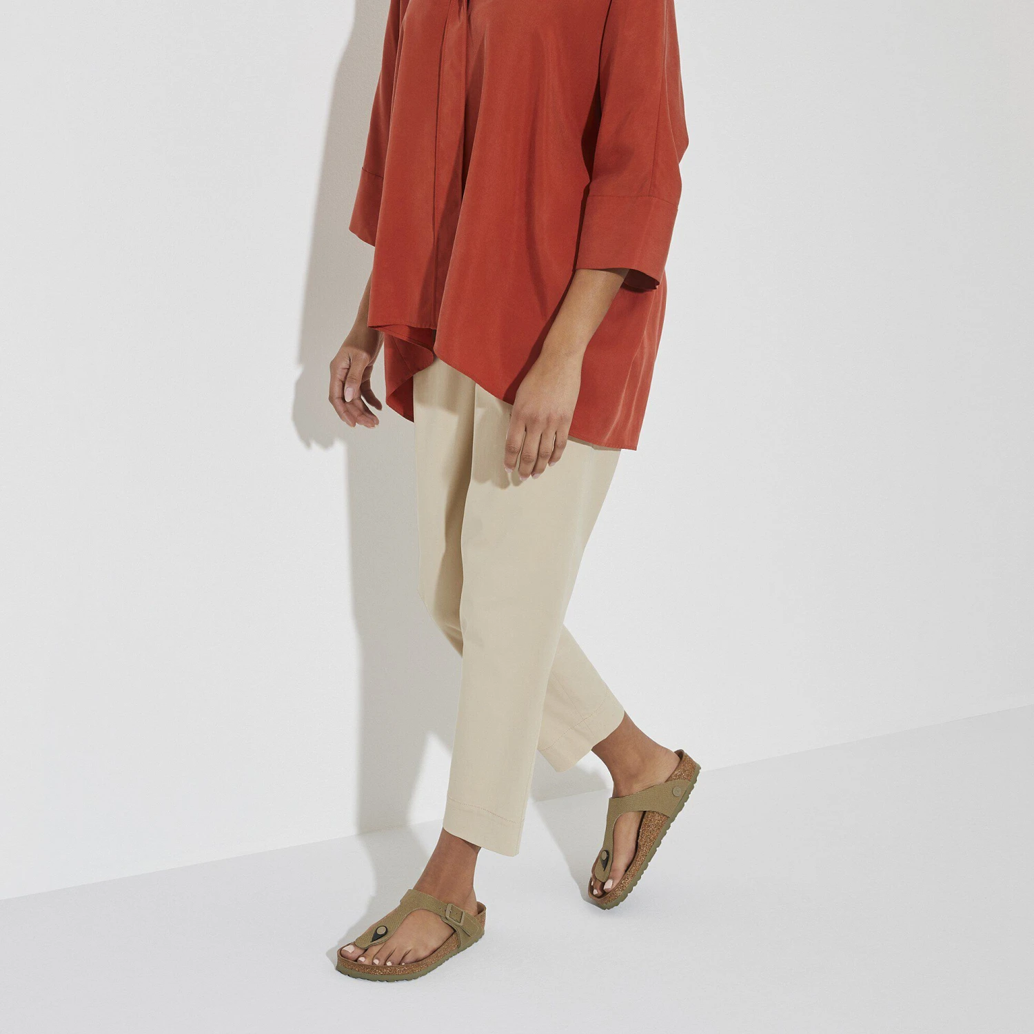 Birkenstock Gizeh Vegan Textile Faded Khaki 8 Birkenstock Gizeh Vegan Textile Faded Khaki - Image 8