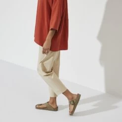 Birkenstock Gizeh Vegan Big Buckle Textile Faded Khaki -Birkenstock Shop 1023981 f look f