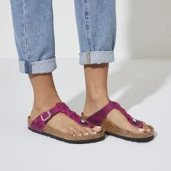 Birkenstock Gizeh Braided Oiled Leather Festival Fuchsia 11 Birkenstock Gizeh Braided Oiled Leather Festival Fuchsia -Birkenstock Shop 1023991 f closeup f