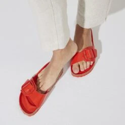 Birkenstock Madrid Big Buckle Natural Leather Patent High Shine Tomato -Birkenstock Shop 1024272 detail 8