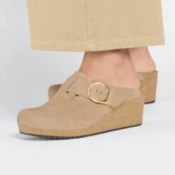 Fanny Ring-Buckle Suede Leather Warm Sand 15 Fanny Ring-Buckle Suede Leather Warm Sand -Birkenstock Shop 1025278 f closeup f