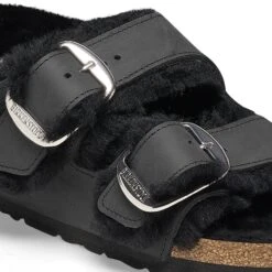 Birkenstock Milano Big Buckle Shearling Oiled Leather Black 15 Birkenstock Milano Big Buckle Shearling Oiled Leather Black -Birkenstock Shop 1025414 detail 1