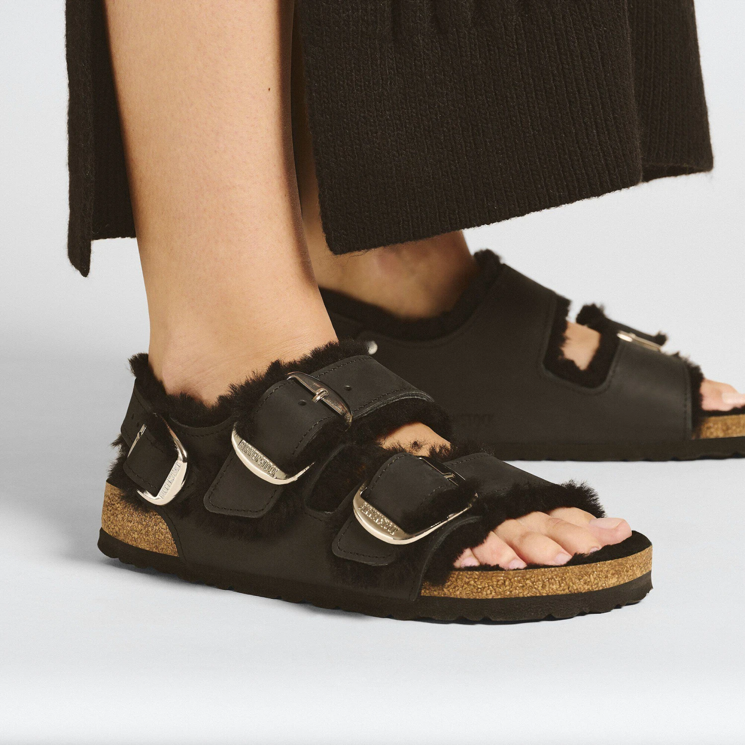 Birkenstock Milano Big Buckle Shearling Oiled Leather Black 6 Birkenstock Milano Big Buckle Shearling Oiled Leather Black - Image 6