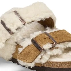 Birkenstock Arizona Teddy Split Suede Leather-Shearling Mink -Birkenstock Shop 1025541 detail 1