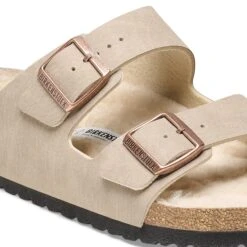 Birkenstock Arizona Shearling Synthetics Desert Dust Gray Taupe -Birkenstock Shop 1025573 detail 1