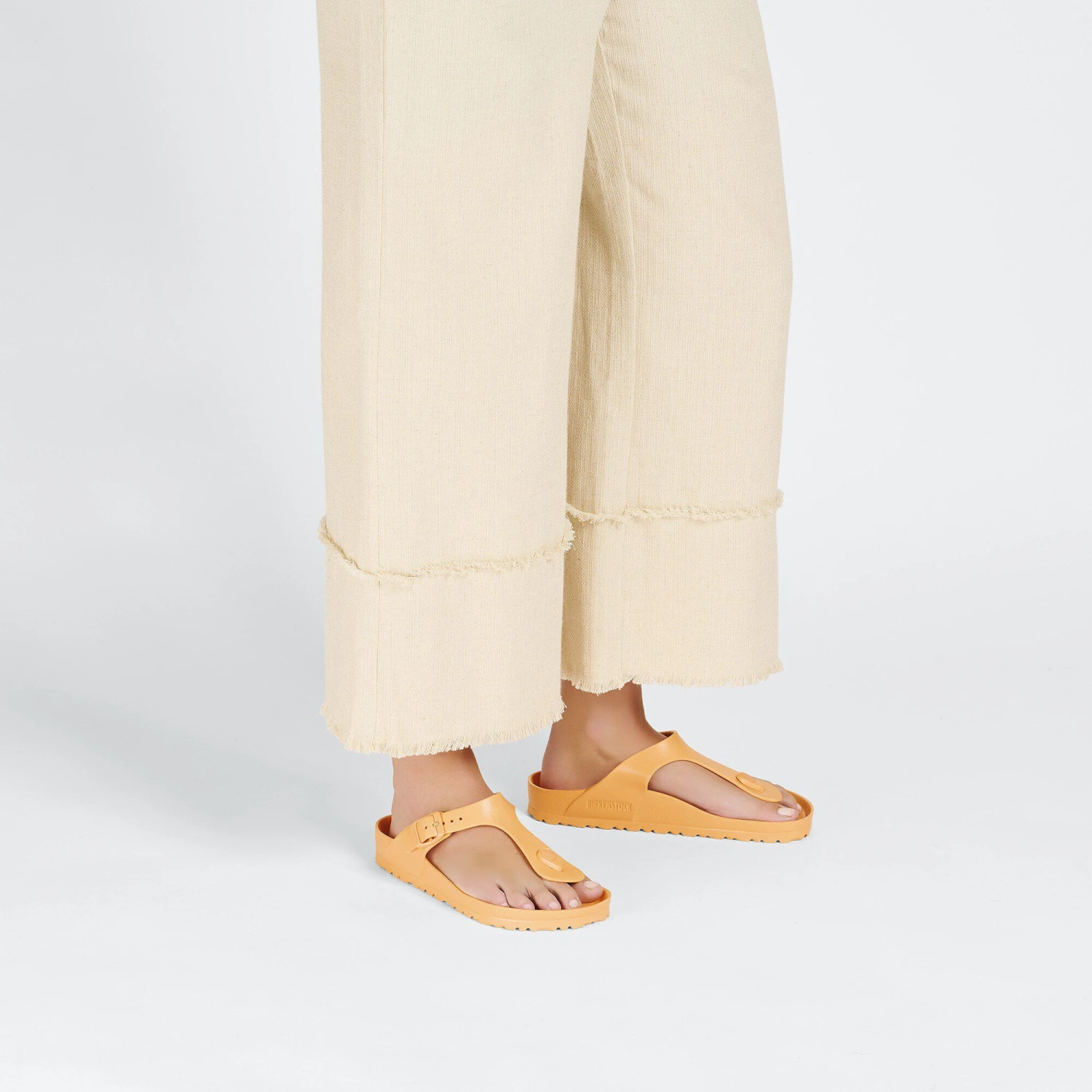 Birkenstock Gizeh Essentials EVA Papaya 6 Birkenstock Gizeh Essentials EVA Papaya - Image 6