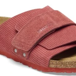 Birkenstock Kyoto Suede Embossed Corduroy Sienna Red -Birkenstock Shop 1025653 detail 1