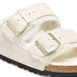 Birkenstock Arizona Shearling Suede Leather Antique White -Birkenstock Shop 1026154 detail 1