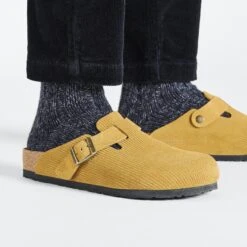 Birkenstock Boston Suede Embossed Corduroy Cork Brown -Birkenstock Shop 1026155 f closeup m