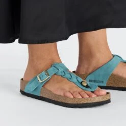 Birkenstock Gizeh Braided Oiled Leather Biscay Bay 11 Birkenstock Gizeh Braided Oiled Leather Biscay Bay -Birkenstock Shop 1026324 f closeup f