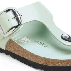 Birkenstock Gizeh Big Buckle Natural Leather Patent High Shine Surf Green -Birkenstock Shop 1026477 detail 1