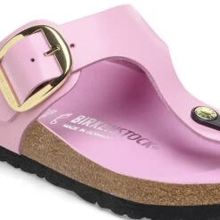 Birkenstock Gizeh Big Buckle Natural Leather Patent High Shine Fondant Pink -Birkenstock Shop 1026508 detail 1