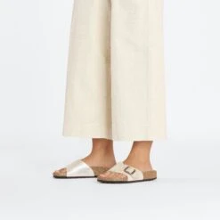 Birkenstock Catalina Birko-Flor Graceful Pearl White 13 Birkenstock Catalina Birko-Flor Graceful Pearl White -Birkenstock Shop 1026528 f look f