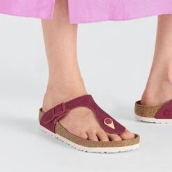 Birkenstock Gizeh Vegan Textile Canvas Fuchsia Tulip -Birkenstock Shop 1026653 f closeup f