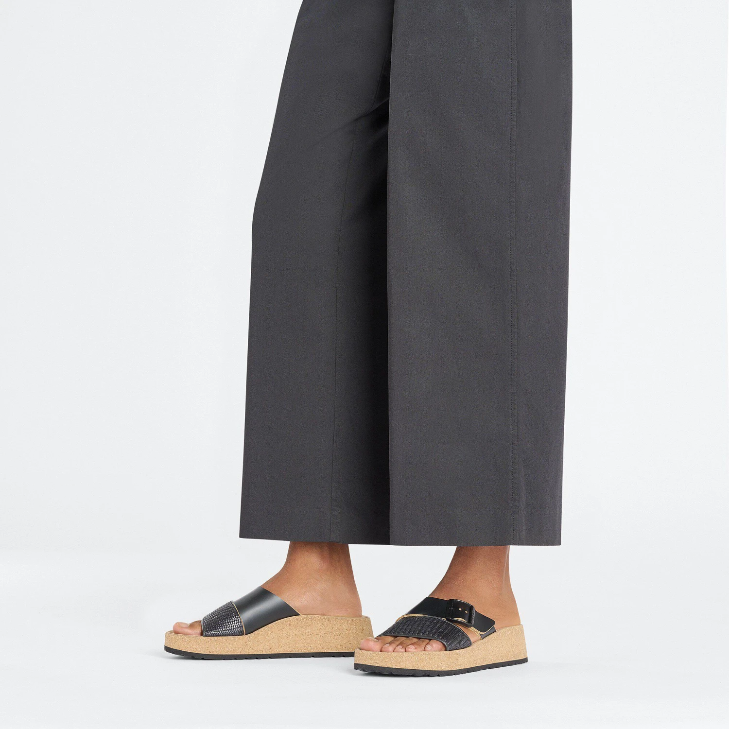 Almina Natural Leather-Synthetics Black 7 Almina Natural Leather-Synthetics Black - Image 7