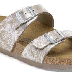 Birkenstock Sydney Synthetics Washed Metallic Silver 11 Birkenstock Sydney Synthetics Washed Metallic Silver -Birkenstock Shop 1026961 detail 1