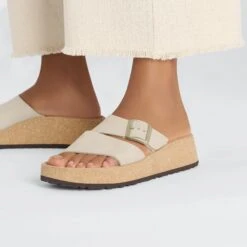 Almina Nubuck Leather Sandcastle 12 Almina Nubuck Leather Sandcastle -Birkenstock Shop 1026974 f closeup f