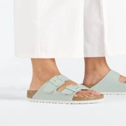 Birkenstock Arizona Birko-Flor Surf Green 15 Birkenstock Arizona Birko-Flor Surf Green -Birkenstock Shop 1027021 f closeup f