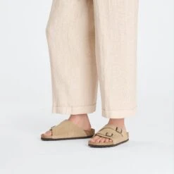 Birkenstock Zürich Suede Embossed Dotted New Beige -Birkenstock Shop 1027036 f look f