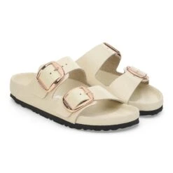 Birkenstock Arizona Big Buckle Natural Leather Patent High Shine Ecru 13 Birkenstock Arizona Big Buckle Natural Leather Patent High Shine Ecru -Birkenstock Shop 1027779 pair