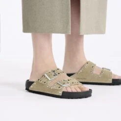 Birkenstock Arizona Rivets Suede Leather Taupe -Birkenstock Shop 1027843 f closeup f