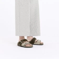 Birkenstock Arizona Teddy Split Suede Leather-Shearling Concrete Gray/ Stone Coin -Birkenstock Shop 1027882 f look f