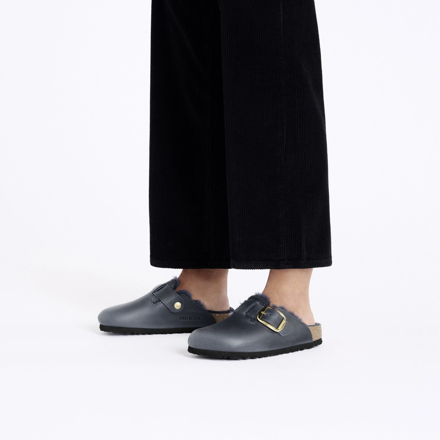 Birkenstock Boston Big Buckle Shearling Oiled Leather Midnight Blue 6 Birkenstock Boston Big Buckle Shearling Oiled Leather Midnight Blue - Image 6