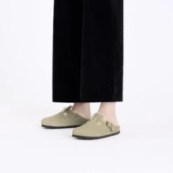 Birkenstock Boston Shearling Suede Leather Taupe 11 Birkenstock Boston Shearling Suede Leather Taupe -Birkenstock Shop 1028289 f look f