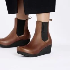 Ebba Slip On Leather Black/Cognac -Birkenstock Shop 1028385 f closeup f