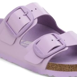 Birkenstock Arizona Big Buckle Natural Leather Patent High-Shine Crocus Tonal Buckle 11 Birkenstock Arizona Big Buckle Natural Leather Patent High-Shine Crocus Tonal Buckle -Birkenstock Shop 1028608 detail 1