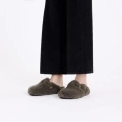 Birkenstock Boston Big Buckle Shearling Concrete Gray -Birkenstock Shop 1028628 f look f