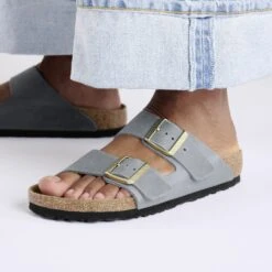 Birkenstock Arizona Oiled Leather Basalt Gray 14 Birkenstock Arizona Oiled Leather Basalt Gray -Birkenstock Shop 1029197 f closeup f