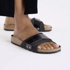 Birkenstock Oita Nubuck Leather Black 11 Birkenstock Oita Nubuck Leather Black -Birkenstock Shop 1029278 f closeup f