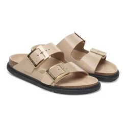 Birkenstock Arizona Droplet Buckle Natural Leather Patent High Shine New Beige -Birkenstock Shop 1029345 pair