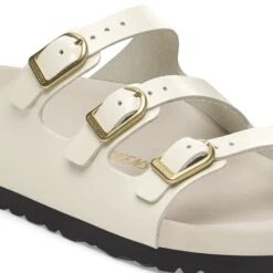 Birkenstock Florida Exquisite Natural Leather Patent High Shine Ecru -Birkenstock Shop 1029365 detail 1