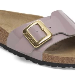 Birkenstock Catalina Luxe Buckle Birko-Flor Patent Patent Faded Purple -Birkenstock Shop 1029369 detail 1