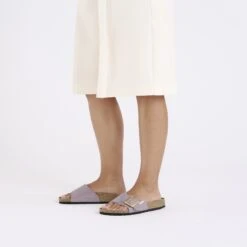 Birkenstock Catalina Luxe Buckle Birko-Flor Patent Patent Faded Purple -Birkenstock Shop 1029369 f look f