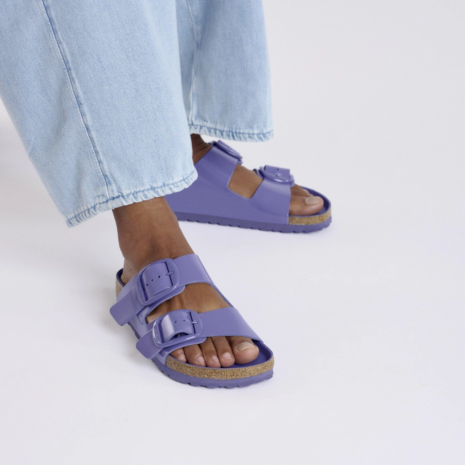 Birkenstock Arizona Big Buckle Natural Leather Patent High-Shine Purple Dusk Tonal 6 Birkenstock Arizona Big Buckle Natural Leather Patent High-Shine Purple Dusk Tonal - Image 6