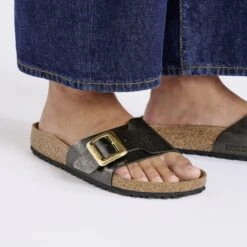 Birkenstock Catalina Luxe Buckle Birko-Flor Graceful Licorice -Birkenstock Shop 1029435 f closeup f