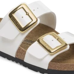 Birkenstock Sydney Luxe Buckle Birko-Flor Patent Patent White 12 Birkenstock Sydney Luxe Buckle Birko-Flor Patent Patent White -Birkenstock Shop 1029452 detail 1